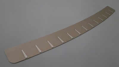 Накладка на задний бампер с силиконом, (2008-) к-кт 1шт HYUNDAI i10