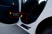 Накладки на внутренние пороги дверей (4шт) Renault (рено) Sandero 2014—н.в