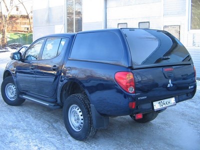 Кунг коммерч-й-задн. дверь стекло,карпет,,б/гр, бок стекла G, перед.стекло на петлях (Россия)  Toyota Hilux