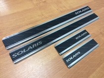Накладки на пороги Hyundai (хендай) Solaris 2 (HCr) 2017- (нерж.сталь + КАРБОН) компл. 4шт. SKU:469166qw