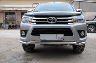 Защита переднего бампера волна 60 мм Toyota Hilux (2015-)