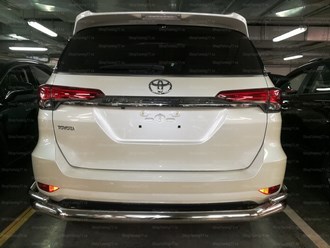 Защита заднего бампера двойная с загибами 76/42 мм. Toyota (тойота) Fortuner 2017- ― PEARPLUS.ru