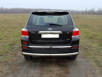 Защита задняя овальная  75x42 мм Toyota Hightlander (2010-2014)